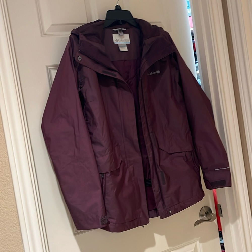 Columbia Women’s interchange waterproof jacket.